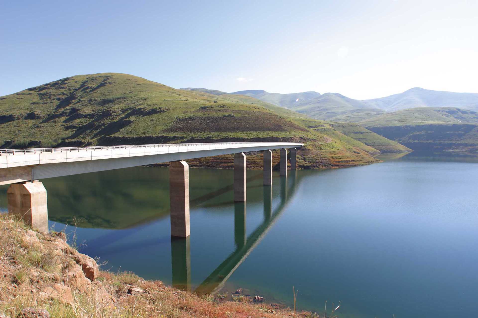 Lesotho Highlands Water Project TransCaledon Tunnel Authority